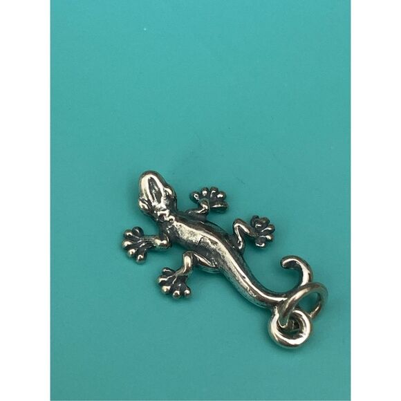 .925 Gecko Sterling Silver Jewelry Charm #reptile - Picture 2 of 4